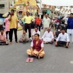 বিজেপি নেতাকে গুলিকাণ্ডে উত্তাল গঙ্গাসাগর, ব্লক অফিসের সামনে পথ অবরোধ