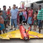 বকখালির সি বিচে বিশাল ড্রোন উদ্ধার, দেখতে যুদ্ধবিমানের মতো!