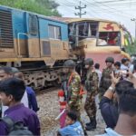 রেলগেট খোলা থাকায় যমদূত হয়ে এল ট্রেন! কুমিল্লায় বাসে ধাক্কায় পিষ্ট ১২