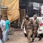 এগরার স্ট্রংরুমে ধুন্ধুমার! আইসি-র বিরুদ্ধে পক্ষপাতের অভিযোগ তুলে তৃণমূলের বিক্ষোভ, পরিস্থিতি সামলাতে নামল কেন্দ্রীয় বাহিনী