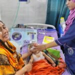 বাংলাদেশে হামের মৃত্যুমিছিল! ৪২৪ শিশুর প্রাণহানি, ৫০ হাজার আক্রান্ত; ইউনুস সরকারের ‘ভুল’ সিদ্ধান্তে চরম বিপর্যয়?