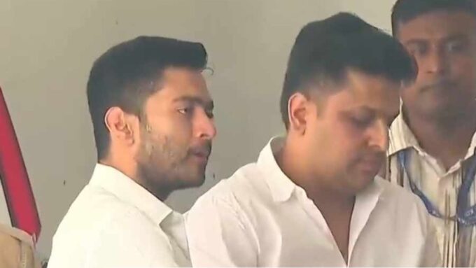 নির্বাচনী প্রচারে করা মন্তব্য ঘিরে তদন্তে জোর, জিজ্ঞাসাবাদের মুখে তৃণমূলের সর্বভারতীয় সাধারণ সম্পাদক