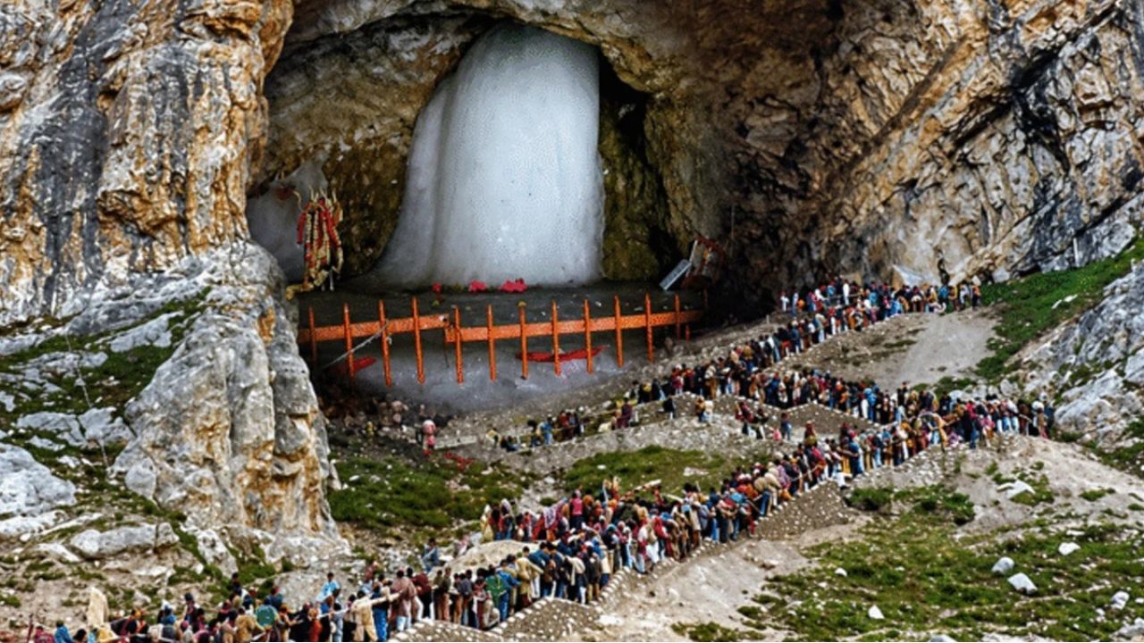 অমরনাথ যাত্রায় সেনা-পুলিশের কড়া নজরদারি , মোতায়েন ১ লক্ষের বেশি নিরাপত্তাবাহিনী