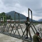 পাহাড়ি নদী গ্রাস করেছিল রাস্তা, মাত্র ৫ দিনেই অসাধ্য সাধন ভারতীয় সেনার! খুশিতে মাতল শিলিগুড়ি-মিরিক