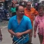এলাকায় ফিরতেই জনতার রোষ, শেষমেশ তৃণমূল নেতাকে উদ্ধার বিজেপি কর্মীদের
