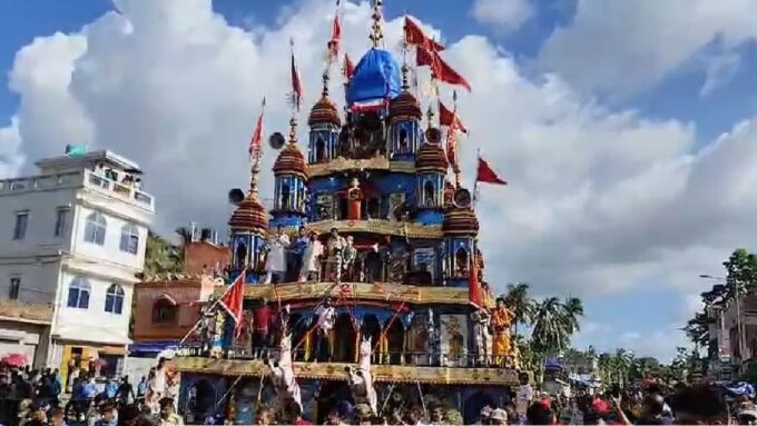 মহিষাদলের রথযাত্রার আগে কড়া প্রশাসন, দখলমুক্ত হচ্ছে রথের পথ; নিরাপত্তায় ৮০০ পুলিশ, ড্রোনে নজরদারি