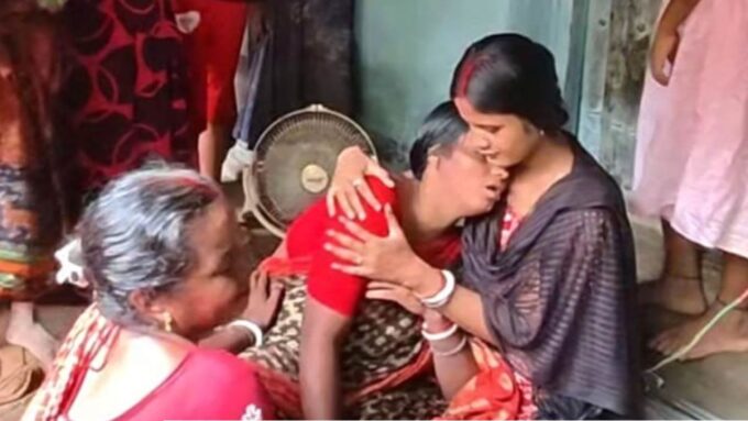 সেপটিক ট্যাঙ্কে বাবা-ছেলের মর্মান্তিক মৃত্যু! হাসপাতালেও মিলল না অক্সিজেন, চন্দ্রকোনায় তুলকালাম