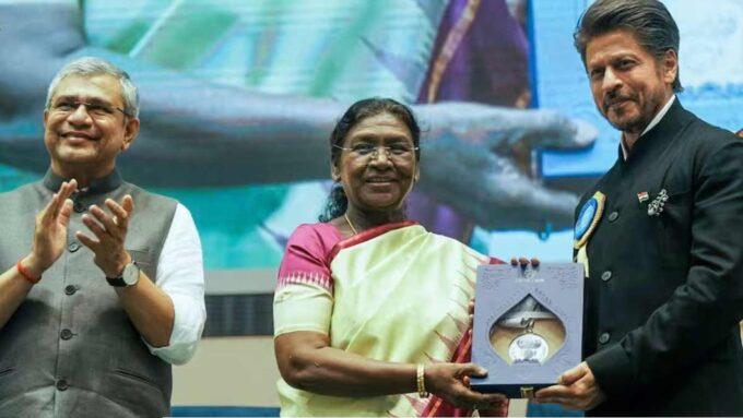 এবার দিল্লির বাইরে জাতীয় চলচ্চিত্র পুরস্কার! ৭২ বছর পর কেন বদলাচ্ছে চেনা ঠিকানা?