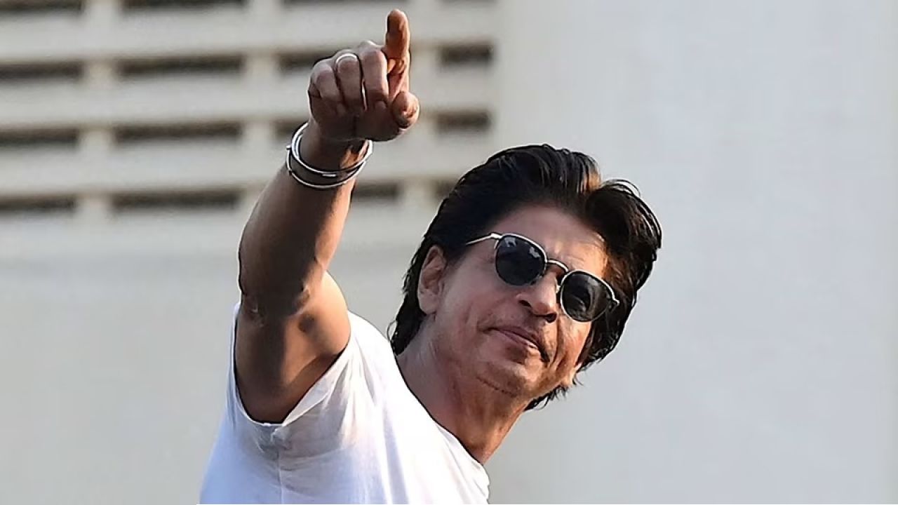 Shahrukh Khan: শাহরুখের মন্নতে এবার নতুন চমক! রেনোভেশনের মাঝেই ‘কিং’ নিয়ে বড় রহস্য ফাঁস বাদশার