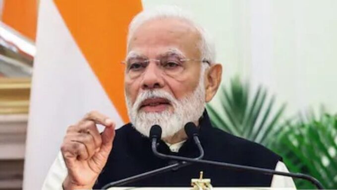 Narendra Modi: ভোরের যোগ থেকে উপবাস, খাবারেও সংযম! ৭৬-এও কীভাবে রুটিনে শৃঙ্খলা ধরে রাখেন প্রধানমন্ত্রী?