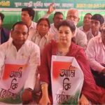 ভোটার তালিকায় কারচুপির অভিযোগ! মালদহে গান্ধী মূর্তির পাদদেশে অবস্থান বিক্ষোভে মৌসম নূর ও কংগ্রেস