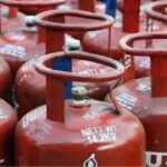 LPG নিয়ে হাহাকার: ১৯০০ টাকার সিলিন্ডার বিকোচ্ছে ২৫০০ টাকায়! দেশজুড়ে তুঙ্গে গ্যাসের কালোবাজারি