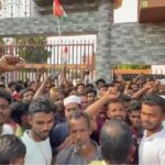 ক্যানিং পূর্বে ‘বহিরাগত’ প্রার্থী মানছে না কর্মীরা, শওকত মোল্লার বাড়ির সামনে টায়ার জ্বালিয়ে বিক্ষোভ!