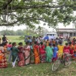 ভোটকর্মীর আকাল মেটাতে নজিরবিহীন পদক্ষেপ: প্রথম দফার কর্মীদের ফের ডিউটিতে ডাকল কমিশন