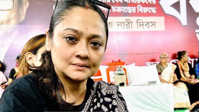 “ওরা চোখ দিয়েই...!” বিজেপি ছাড়তেই ধর্ষণের হুমকি রূপাঞ্জনাকে? বিস্ফোরক অভিনেত্রী