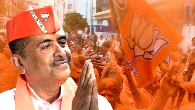 রাজ্যপাটে কি এবার ‘নন্দীগ্রামের রাজা’? সল্টলেকে আসতেই শুভেন্দুকে ঘিরে তুমুল উন্মাদনা, শান্তিকুঞ্জে পুলিশের কড়া পাহারা!