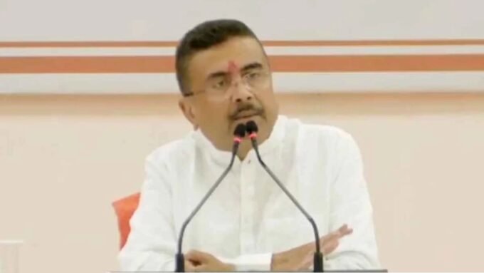 বাংলায় ৩৯ হাজার কোটি টাকার জল প্রকল্প, নিখরচায় চিকিৎসার ‘আয়ুষ্মান মন্দির’ নিয়ে দিল্লিতে বড় সিদ্ধান্ত শুভেন্দুর!