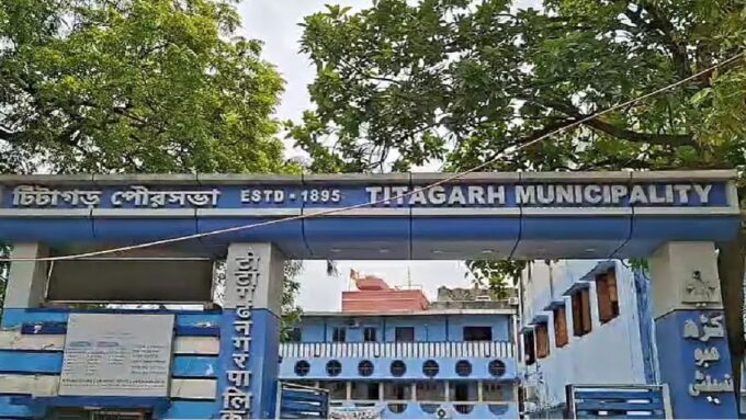 পালাবদল হতেই কাটল ‘ভীতি’, পদত্যাগের কয়েক ঘণ্টার মধ্যেই গ্রেফতার টিটাগড়ের দাপুটে ইনাম!