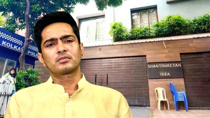 ‘শান্তিনিকেতন’-এর পর কালীঘাটের বাড়ি, অভিষেকের আবাসে পরপর সিআইডি হানা! ‘মাথা নত করব না’, হুঙ্কার তৃণমূল সাংসদের