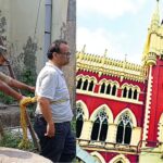 ‘আইন মেনে ফাঁসিতে চড়ান, কিন্তু অসম্মান নয়!’ কোমরে দড়ি পরিয়ে অভিযুক্তদের রাস্তায় ঘোরানোয় রাজ্যকে চরম ভর্ৎসনা হাই কোর্টের
