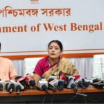 ১ সেপ্টেম্বর থেকে যেখানে সেখানে থুতু বা পানের পিক ফেললেই জরিমানা! নারীপাচার রুখতে মোক্ষম চাল অগ্নিমিত্রার, ফিরহাদকে তীব্র আক্রমণ