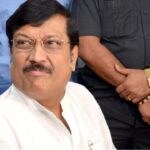 মধ্যরাতে পুলিশি অ্যাকশন! এবার শ্রীঘরে তৃণমূলের সব্যসাচী দত্ত, একের পর এক হেভিওয়েটের পতনে কাঁপছে রাজ্য রাজনীতি
