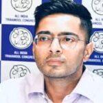 পুরনো মামলার শুনানিকে ঘিরে ফের চর্চায় তৃণমূলের সর্বভারতীয় সাধারণ সম্পাদক, কালীঘাটের বাড়িতে পৌঁছল সমন