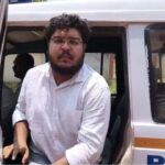 বাবা-মায়ের ক্ষমতা ও পদের দাপট! ঠিকাদারদের ভয় দেখিয়ে ৩৯ লক্ষের তোলাবাজি, কলকাতা থেকে গ্রেফতার তৃণমূল নেতার ছেলে!
