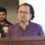 দিল্লি বিমানবন্দরে চরম অপমান! আড়াই ঘণ্টা আটকে থেকে মোক্ষম জবাব দিলেন তারেকের উপদেষ্টা, তোলপাড় দুই বাংলা