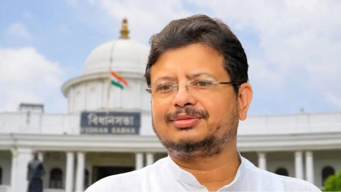 হাই কোর্টের অন্তর্বর্তী নির্দেশে স্বস্তি ঋতব্রত শিবিরে, বহাল বিরোধী দলনেতার পদ
