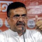 শেষ মুহূর্তে পিছু হঠল শুভেন্দুর সরকার, সরকারি কর্মচারীদের জন্য জারি হলো বিরাট সুখবর!