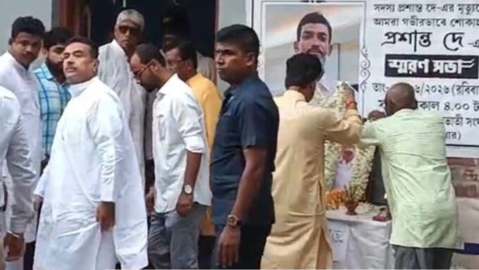 ‘খুনিদের ফাঁসি হবেই’! বাগনানে নিহত বিজেপি কর্মীর বাড়িতে মুখ্যমন্ত্রী শুভেন্দু