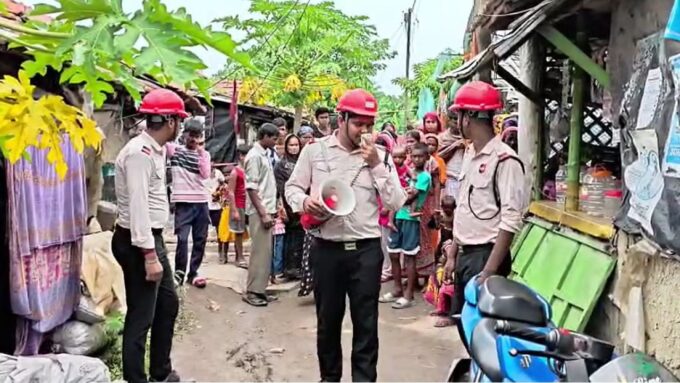 ২০ ঘণ্টা পর আগুন নিয়ন্ত্রণে, এবার স্থানীয়দের জন্য বিশেষ সতর্কবার্তা হলদিয়া পেট্রোকেমিক্যালসের