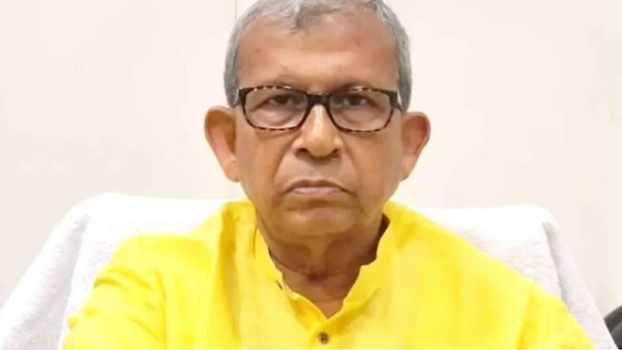 চাকরি পাইয়ে দেওয়ার টোপে টাকা! সবং থানায় দীর্ঘ জেরার মুখে প্রাক্তন সেচমন্ত্রী