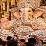 Ganesh Chaturthi: মূর্তিজুড়ে চকচকে ৫০০-১০০ টাকার নোট! প্রায় ২ কোটির নোটে সাজলেন গণেশ, কোথায় জানেন?