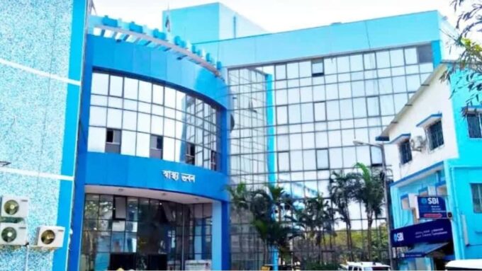 FIR: কোটি টাকার সরঞ্জাম গেল কোথায়? ৬৪ সরকারি স্বাস্থ্যকেন্দ্রে চুরির অভিযোগে কড়া নির্দেশ স্বাস্থ্য দফতরের