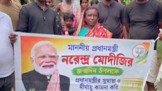 Annapurna Bhandar: অন্নপূর্ণা ভাণ্ডারের টাকায় গ্রামের রাস্তা সংস্কার! কোথায় ঘটল এমন অভূতপূর্ব ঘটনা?