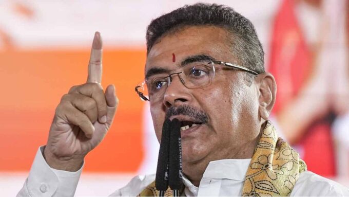 পাহাড় সফরের মাঝেই জিটিএ-তে বড় সিদ্ধান্ত! দুর্নীতি নিয়ে কড়া বার্তা মুখ্যমন্ত্রীর